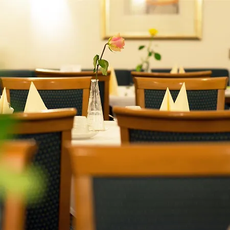 Hotel Ambassador Duesseldorf 3* Düsseldorf