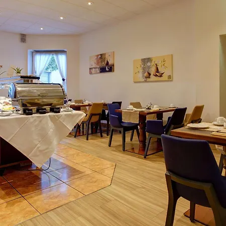 Hotel Hotel Ambassador Duesseldorf 3*