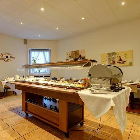 Hotel Ambassador Duesseldorf 3* Düsseldorf