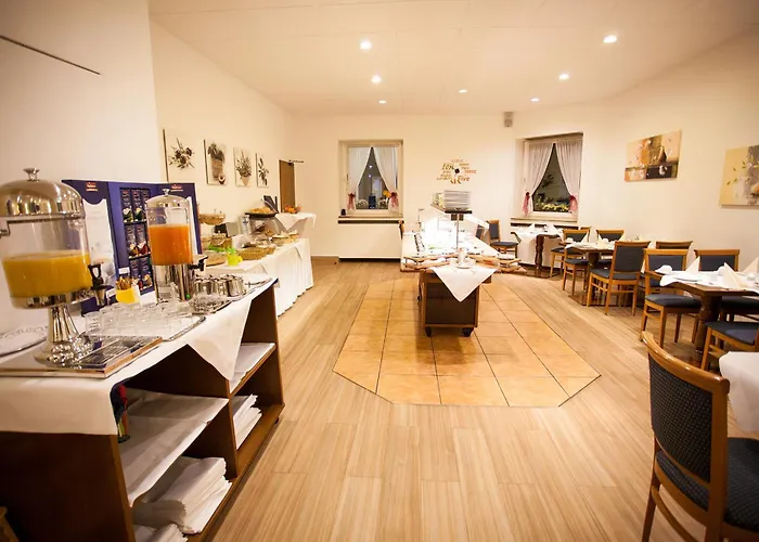 Sure By Western Ambassador Düsseldorf