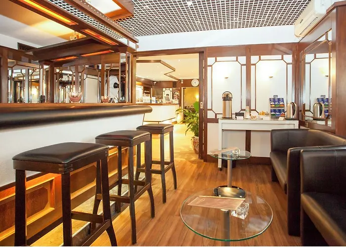 Sure By Western Ambassador Düsseldorf