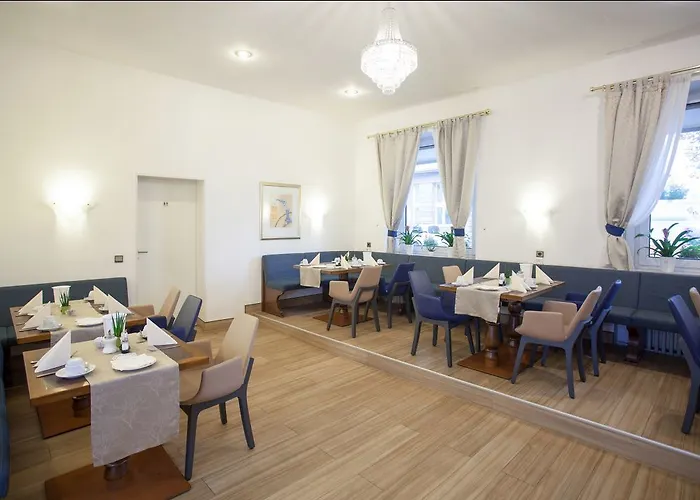 Hotel Sure By Western Ambassador