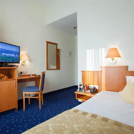 Hotel Ambassador Duesseldorf Otel 3*