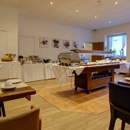 Hotel Ambassador Duesseldorf Düsseldorf