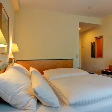 Hotel Ambassador Duesseldorf 3* Düsseldorf