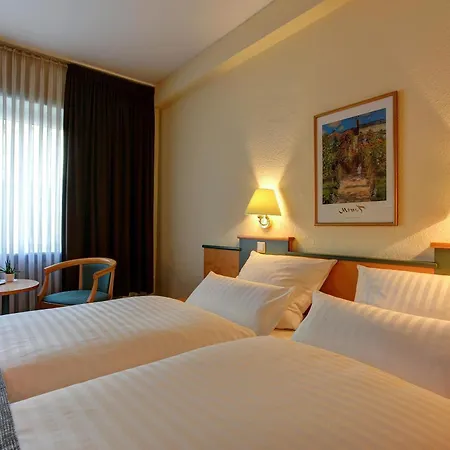 Hotel Ambassador Duesseldorf 3*