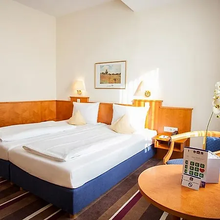 Hotel Ambassador Duesseldorf Otel