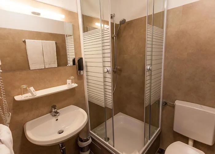 Sure By Western Ambassador 3* دوسلدورف